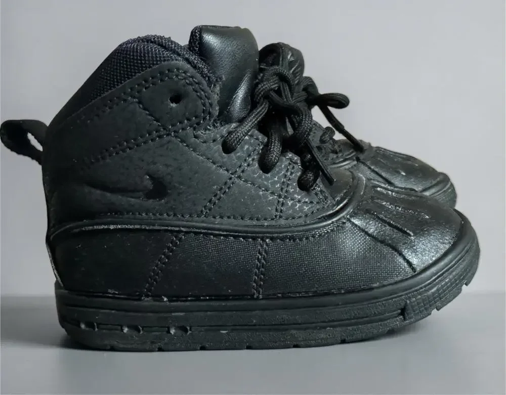 Kids Boots Nike Woodside 2 High ACG Toddler Boots - Black size 7